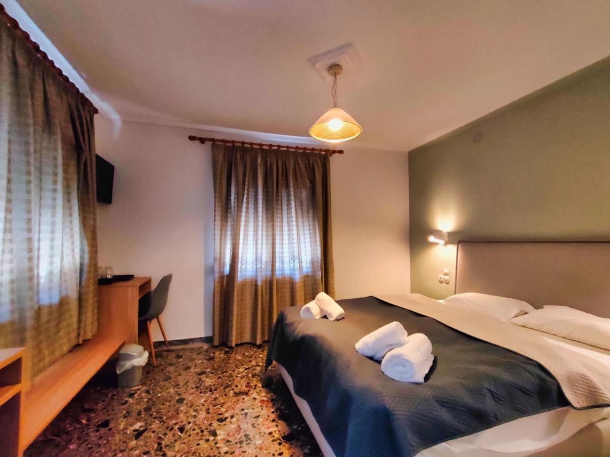 Gianna Plakia Kastraki - Meteora Hotel กาลัมปากา ภายนอก รูปภาพ